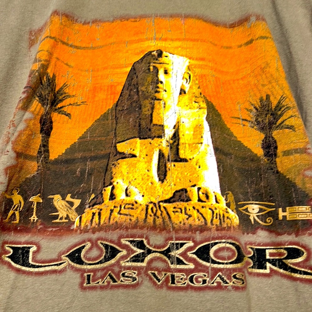 Vintage Luxor Las Vegas shirt
